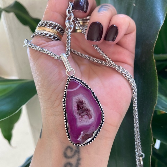 925 sterling silver overlay charm pink geode agate slice gemstone boho necklace - Picture 9 of 11